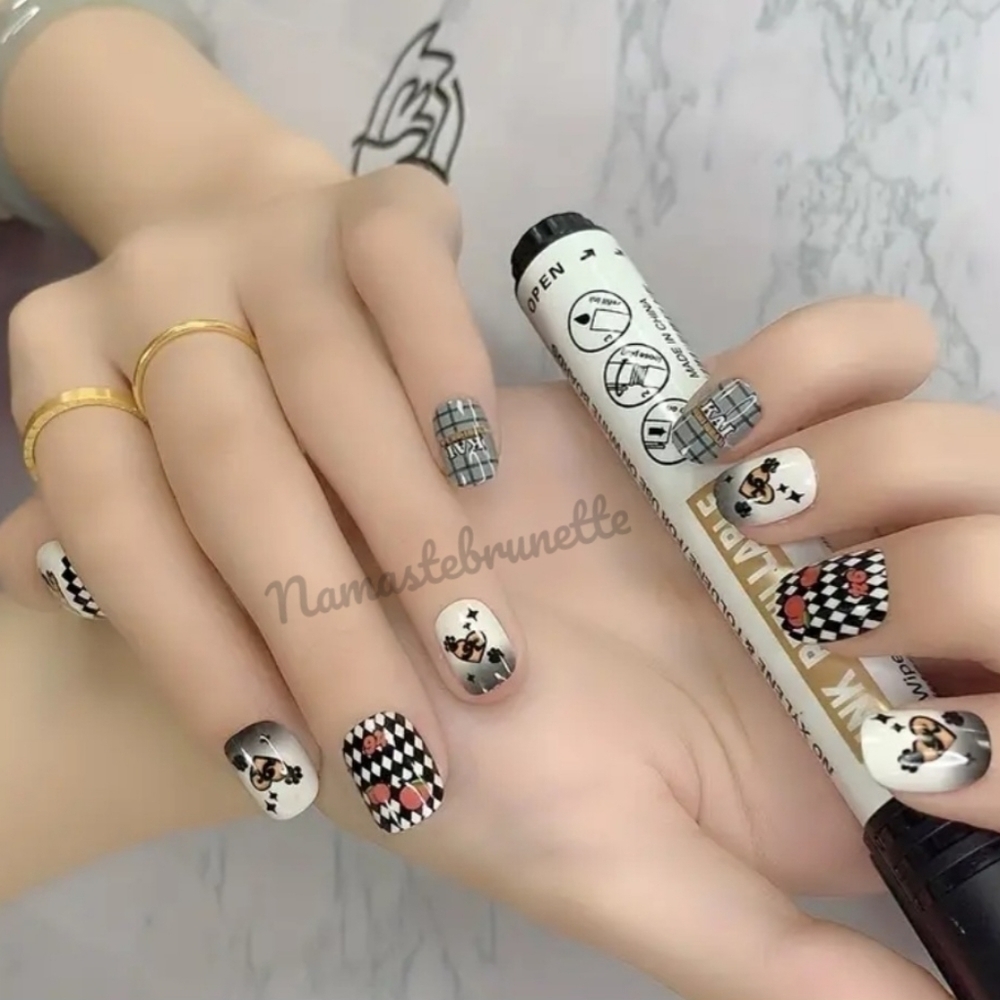 2/$16 Bears & Hearts Press On Nails